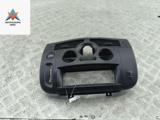дефлектор обдува салона Renault Scenic 2 поколение 2005, 1.9 л., дизель, МКПП, чёрный, минивэн, 8200140721