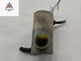 насос (моторчик) омывателя стекла Honda CR-V 2 поколение 2001, чёрный, внедорожник 5 дв.