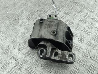 подушка крепления двигателя Volkswagen Golf-4 2003, 1.9 л., дизель, МКПП, серый, хетчбэк 5 дв.