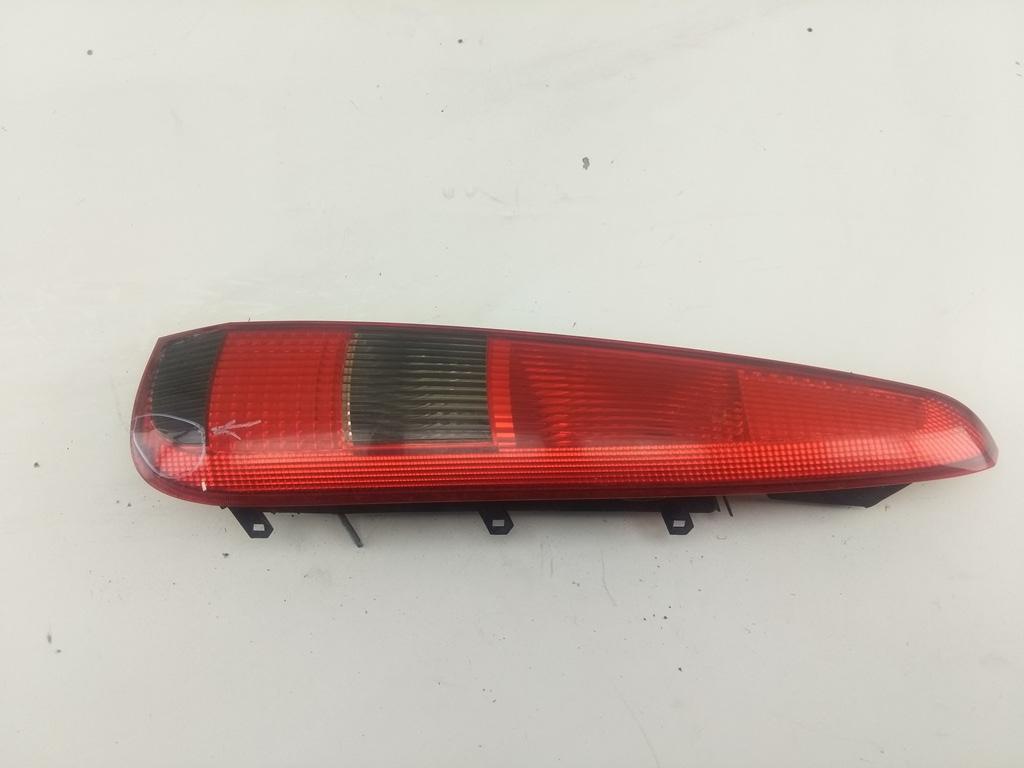 фонарь задний правый Ford Fusion 2004, 1.4 л., бензин, МКПП, серый, хетчбэк 5 дв., 2N1113A602B