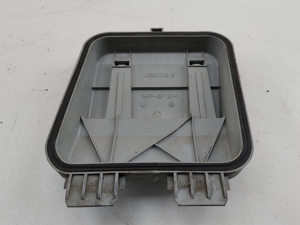 крышка фары Fiat Doblo 2002, 1.6 л., бензин, МКПП, красный, фургон, 40550749