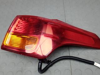 фонарь задний правый Toyota RAV4 4 поколение (CA40) 2014, 2.0 л., дизель, МКПП, внедорожник 5 дв.