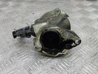 насос вакуумный Nissan Qashqai 1 поколение [рестайлинг] 2012, 1.5 л., дизель, МКПП, внедорожник 5 дв., 8201005306B