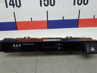 кнопка аварийной сигнализации Toyota RAV4 4 поколение (CA40) 2014, 2.0 л., дизель, МКПП, внедорожник 5 дв., 8395042100