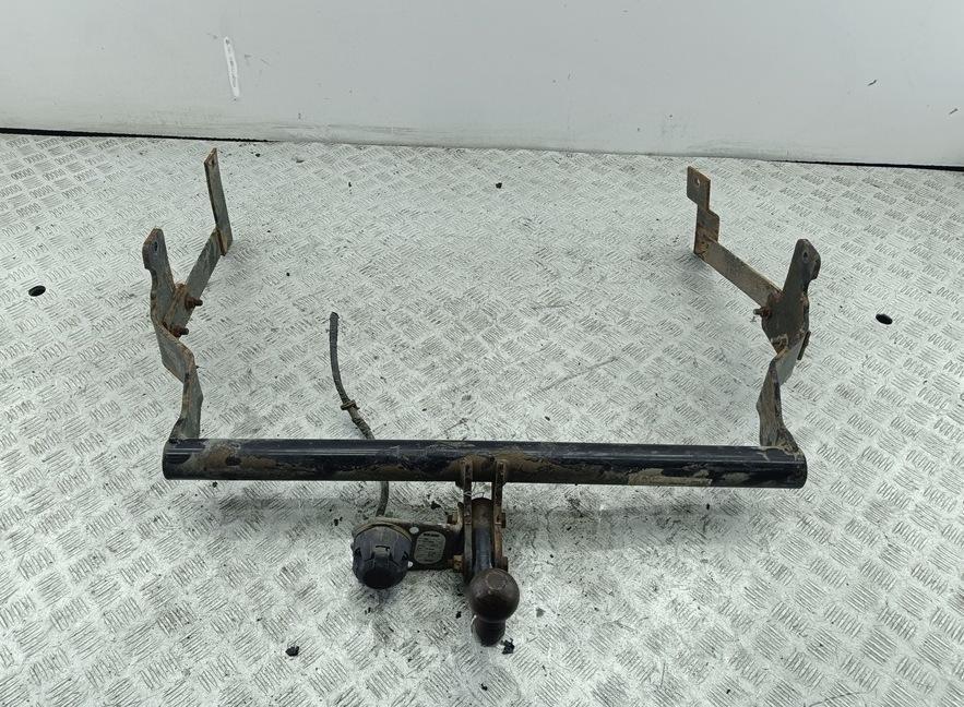 прицепное устройство (фаркоп) Dacia (Renault) Logan I 2007, 1.5 л., дизель, МКПП, синий, универсал, 485900 - фото №1