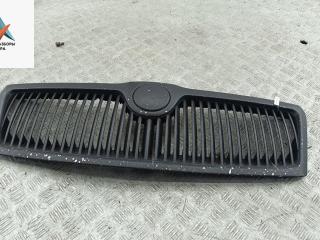 решетка радиатора Skoda Octavia mk2 (A5 1Z) 2008, серый, хетчбэк 5 дв.