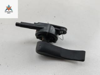 ручка открывания капота Dacia (Renault) Sandero I 2011, 1.5 л., дизель, МКПП, белый, хетчбэк 5 дв.