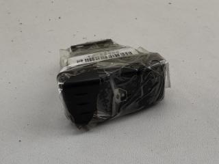 кнопка стеклоподъемника переднего правого Dacia (Renault) Logan I 2007, 1.5 л., дизель, МКПП, синий, универсал, 22681