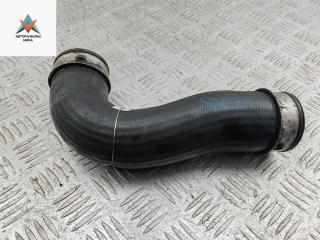 патрубок интеркулера Volkswagen Golf 5 поколение 2006, 2.0 л., дизель, МКПП, чёрный, хетчбэк 5 дв., 3C0145762S