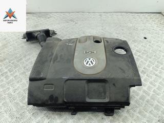 корпус воздушного фильтра Volkswagen Passat B6 2007, 1.6 л., бензин, МКПП, чёрный, универсал