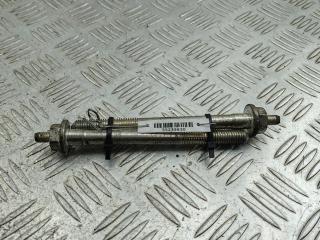 Болт крепления Skoda Fabia 2 поколение (5J) 2009, 1.2 л., бензин, МКПП, серый, хетчбэк 5 дв.