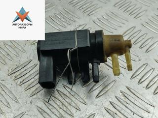 клапан управления турбиной (актуатор) Volkswagen Golf 5 поколение 2006, 2.0 л., дизель, МКПП, чёрный, хетчбэк 5 дв., 1K0906627A