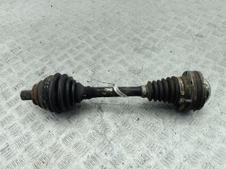 полуось передняя левая (приводной вал, ШРУС) Volkswagen Passat B6 2007, 2.0 л., дизель, МКПП, серый, универсал