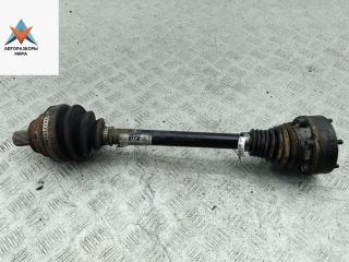 полуось передняя левая (приводной вал, ШРУС) Volkswagen Passat B6 2007, 1.6 л., бензин, МКПП, чёрный, универсал