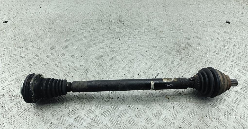 полуось передняя правая (приводной вал, ШРУС) Volkswagen Passat B6 2007, 2.0 л., дизель, МКПП, серый, универсал