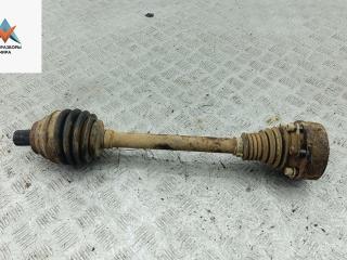 полуось передняя левая (приводной вал, ШРУС) Volkswagen Caddy 3 поколение 2005, 2.0 л., дизель, МКПП, белый, фургон