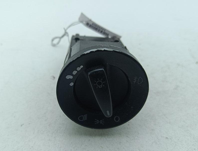 переключатель света Volkswagen Passat B5+ (GP) 2001, 2.0 л., бензин, МКПП, синий, универсал, 1C0941531