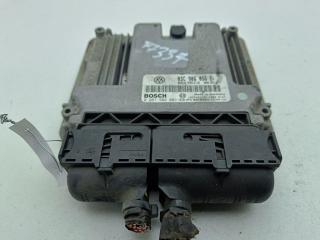 ЭБУ Volkswagen Touran 2003, 1.6 л., бензин, МКПП, синий, минивэн, 03C906056F