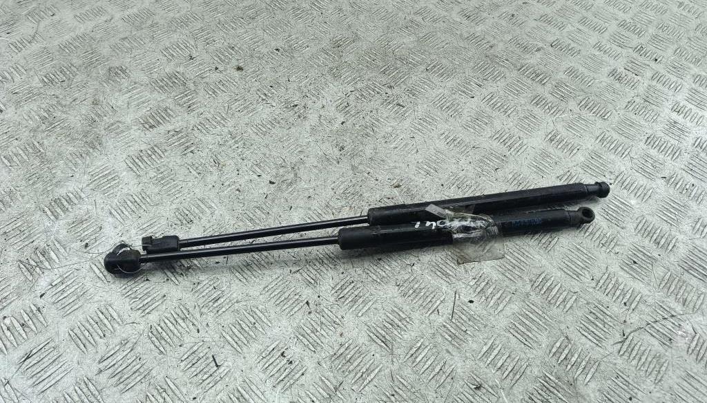 амортизатор крышки багажника (3-5 двери) Volkswagen Passat B6 2007, 1.6 л., бензин, МКПП, чёрный, универсал