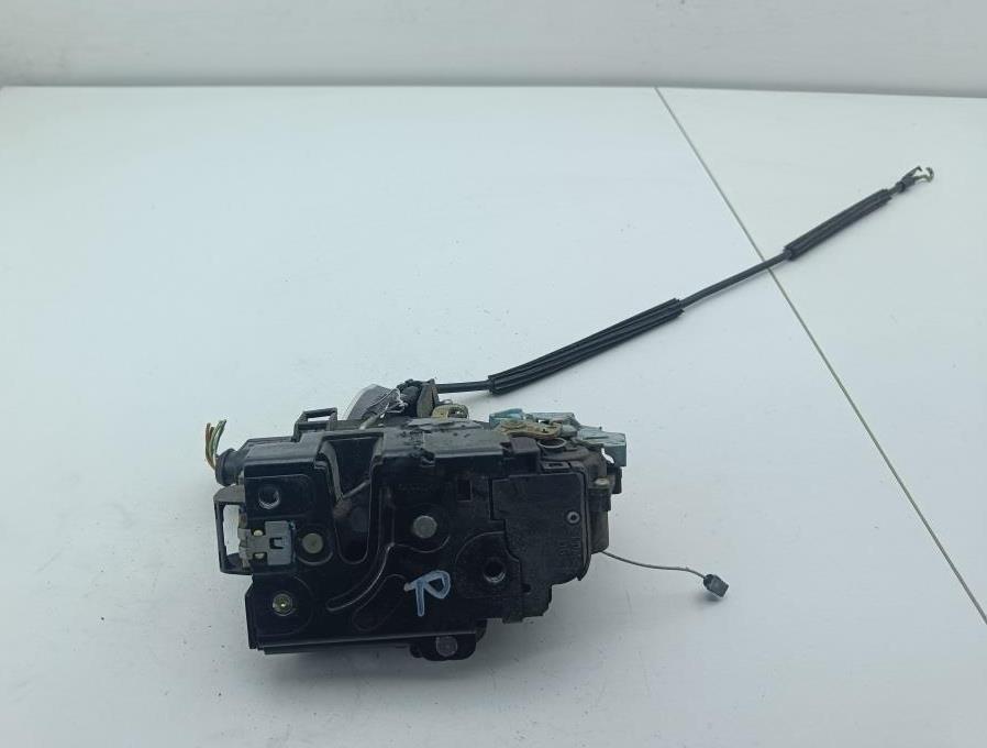 замок двери передней правой SEAT Toledo 2005, 1.6 л., бензин, МКПП, серый, хетчбэк 5 дв., 3D1837016