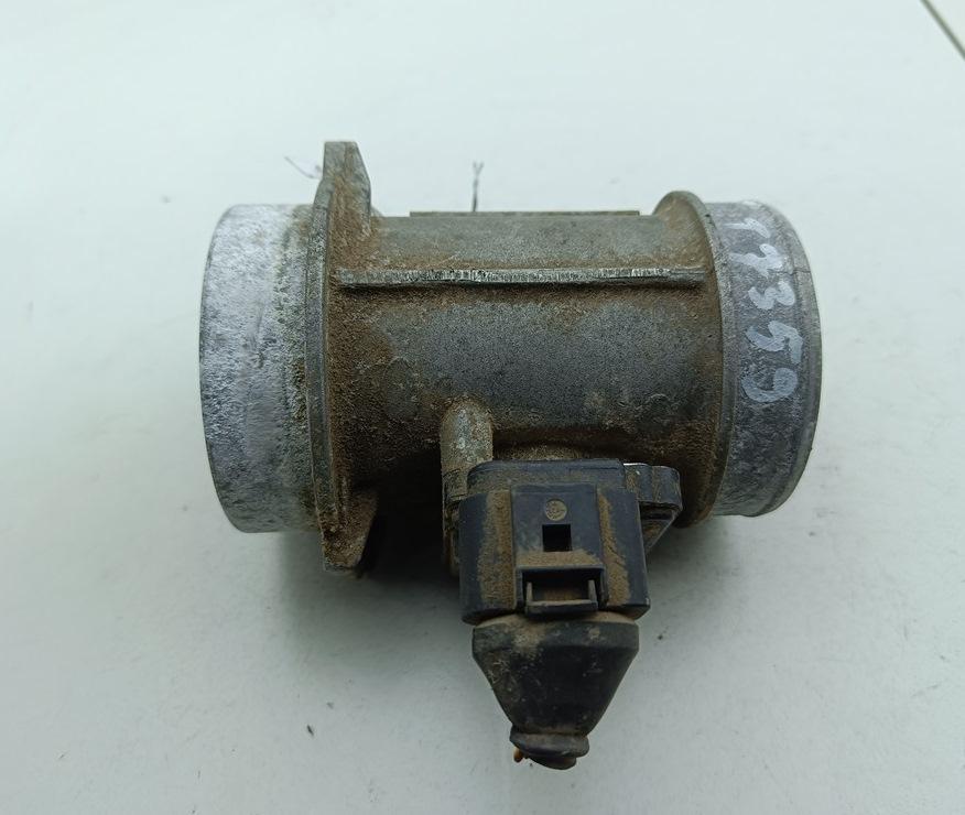 Расходомер (измеритель потока воздуха) Volkswagen Passat B5+ (GP) 2001, 2.5 л., дизель, МКПП, серый, универсал, 059906461M