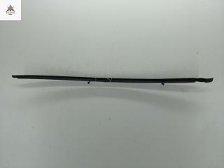 молдинг лобового стекла Volkswagen Passat B5 [рестайлинг] 2003, 1.9 л., дизель, МКПП, чёрный, универсал, 3B0854327C