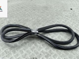 уплотнитель двери Skoda Octavia mk2 (A5 1Z) 2009, 1.6 л., бензин, МКПП, серый, хетчбэк 5 дв.