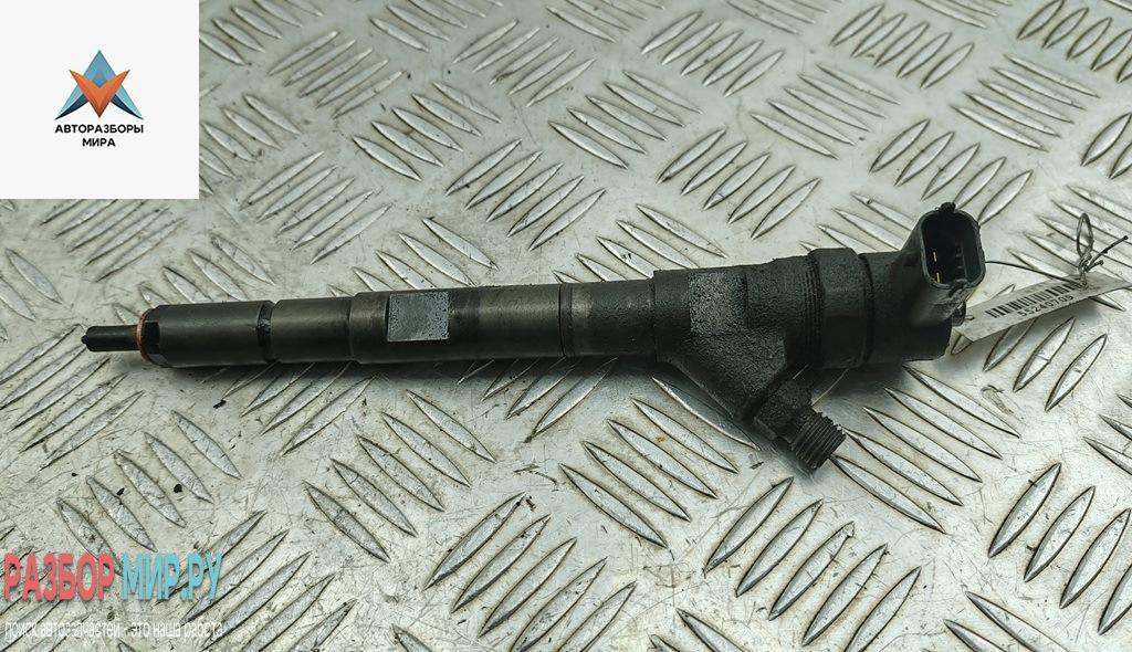 форсунка Kia Sorento 1 поколение 2004, 2.5 л., дизель, МКПП, серый, внедорожник 5 дв., 0445110092 - фото №1