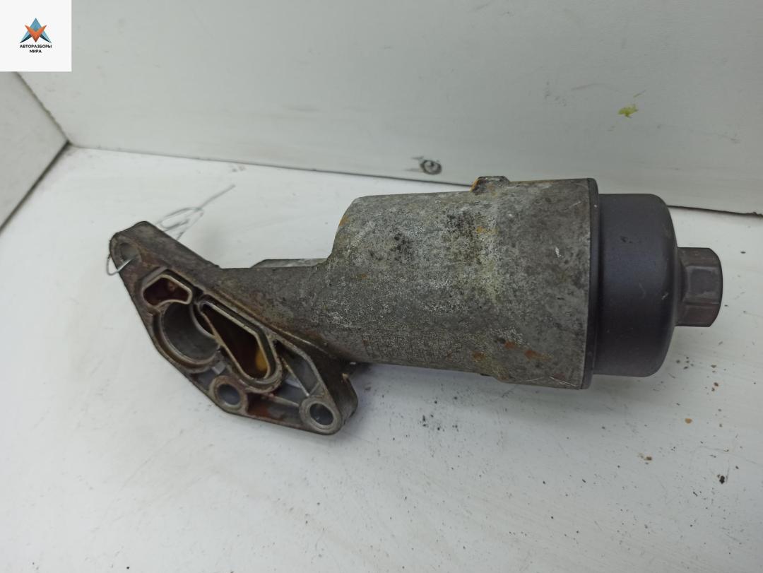 корпус масляного фильтра Opel Corsa D 2009, 1.0 л., бензин, МКПП, хетчбэк 3 дв., 55560748 - фото №1