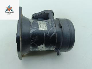 Расходомер (измеритель потока воздуха) Audi A4 B5 [рестайлинг] 1998, 1.6 л., бензин, МКПП, чёрный, седан, 06A906461B