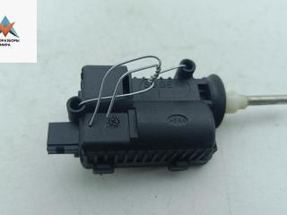 замок лючка топливного бака Opel Astra H/Family [рестайлинг] 2008, 1.9 л., дизель, МКПП, чёрный, универсал, 13158426