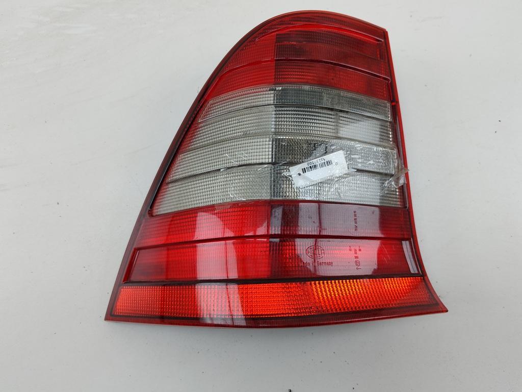 фонарь задний левый Mercedes-Benz C-Класс W202/S202 1996, 2.0 л., бензин, АКПП, синий, универсал, 2028202764 - фото №1