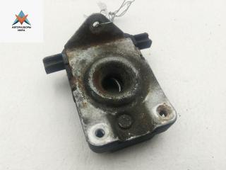 замок капота BMW 5 серия E39 1998, 2.0 л., бензин, МКПП, серый, универсал, 8203859