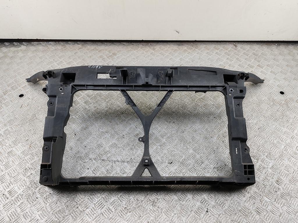 Рамка радиатора Mazda 5 2006, 2.0 л., дизель, МКПП, серый, минивэн, C23553110