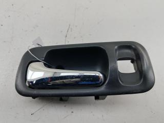 ручка внутренняя задняя левая Honda CR-V 2001, 2.0 л., бензин, МКПП, чёрный, внедорожник 5 дв.