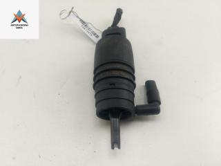 насос (моторчик) омывателя стекла BMW 7 серия E65/E66/E67 2002, зелёный, седан