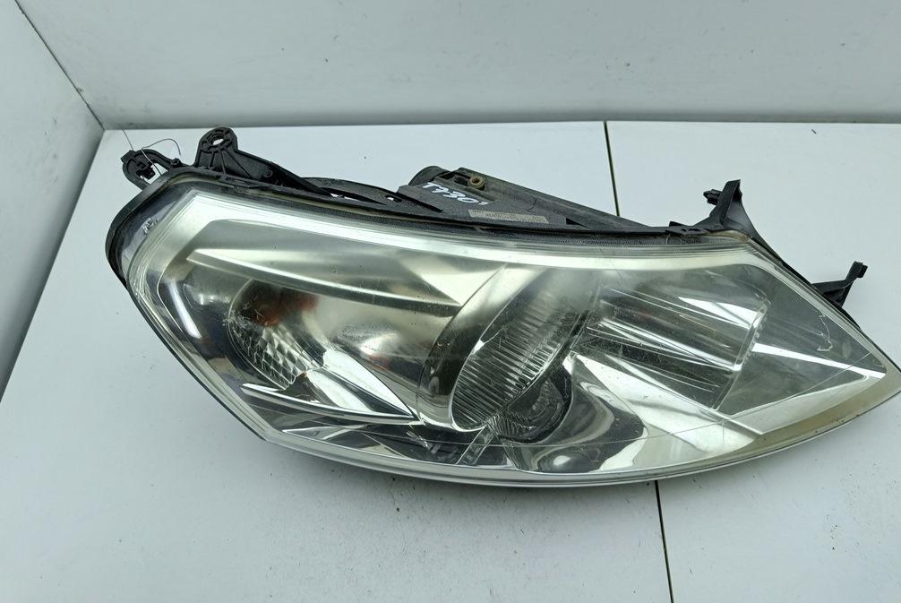 фара правая Fiat Scudo 2007, 2.0 л., дизель, МКПП, серый, минивэн, 1400455380