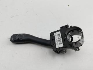 переключатель поворотов Audi A6 C5 1999, 2.8 л., бензин, МКПП, белый, универсал, 8L0953513H