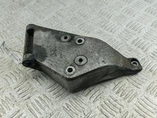 кронштейн гидроусилителя Audi 80 8C/B4 1991, 2.0 л., бензин, МКПП, белый, седан, 053145515