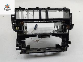 рамка под магнитолу Audi A4 B5 [рестайлинг] 1998, 1.6 л., бензин, МКПП, чёрный, седан, 8D0857007F
