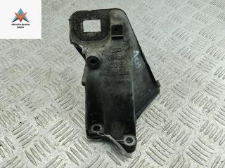 кронштейн двигателя Audi 80 8C/B4 1991, 2.0 л., бензин, МКПП, белый, седан, 8A0199307