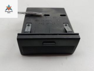 бардачок Audi A4 B5 [рестайлинг] 1998, 1.6 л., бензин, МКПП, чёрный, седан, 8D0941561