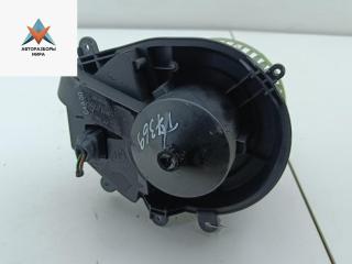 моторчик печки Volkswagen Passat B5 1999, 1.6 л., бензин, МКПП, синий, седан, 8D1820021