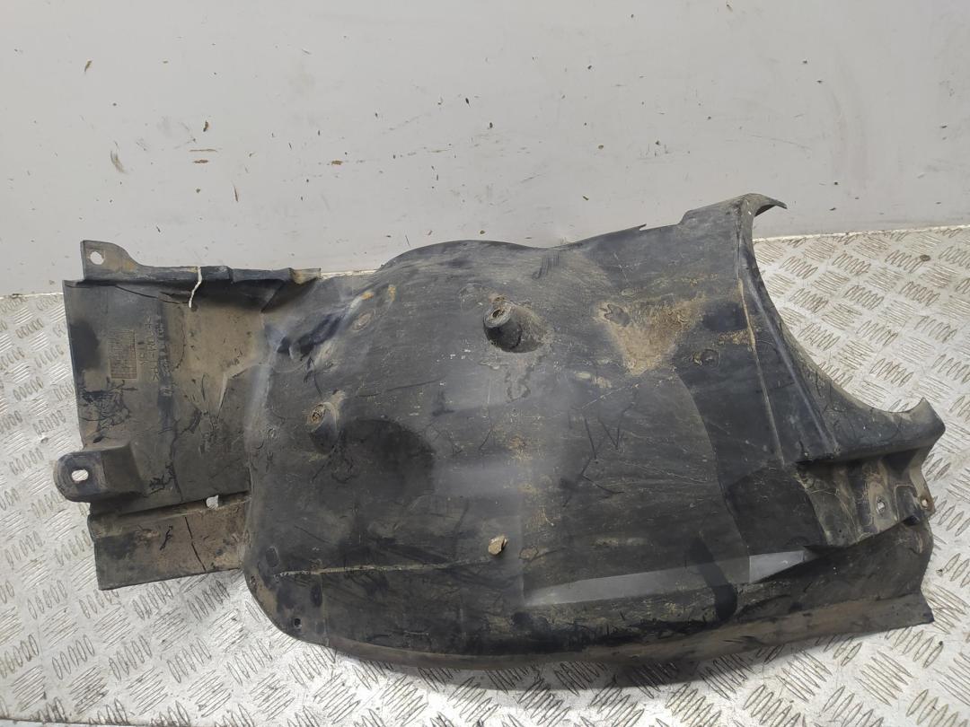Подкрылок передний правый Mercedes-Benz C W203 2005, 1.8 л., бензин, универсал, 2038841222