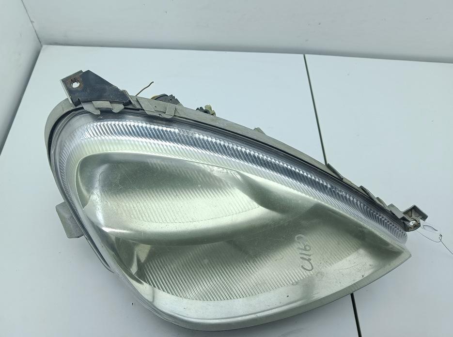 фара правая Mercedes-Benz A W168 1997, 1.6 л., бензин, МКПП, чёрный, хетчбэк 5 дв., 0301192202