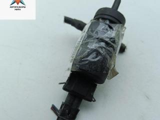 насос (моторчик) омывателя стекла Opel Astra G 2001, чёрный, хетчбэк 5 дв.