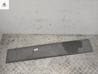 молдинг (накладка кузовная) Opel Vivaro A 2004, 1.9 л., дизель, МКПП, белый, микроавтобус, 8200036093