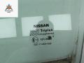 стекло двери передней левой Nissan Primera P11 2000, 1.8 л., бензин, МКПП, серый, универсал - фото №2