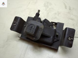 замок капота Ford Transit 7 поколение 2008, 2.4 л., дизель, МКПП, белый, микроавтобус