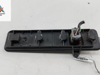 панель заднего левого фонаря Chrysler Voyager 3 поколение 1998, 2.0 л., бензин, МКПП, синий, минивэн, 393829